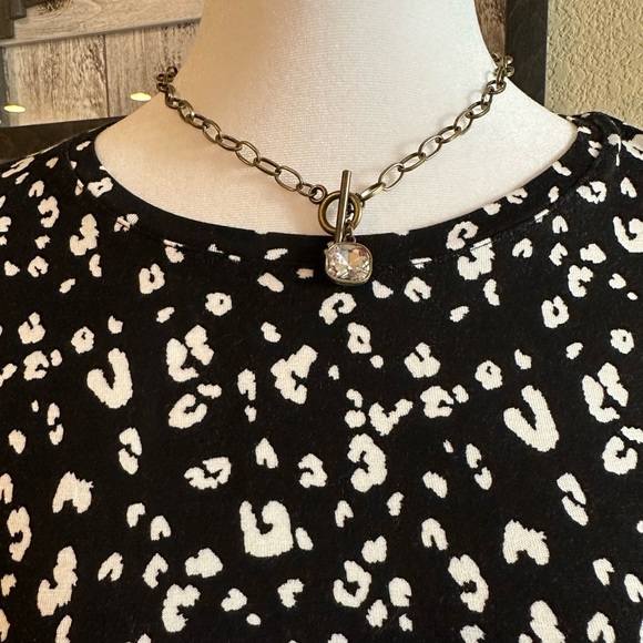 Nine West Women’s Soft Spun Black & White Leopard Blouse - Size XXL - Picture 4 of 9